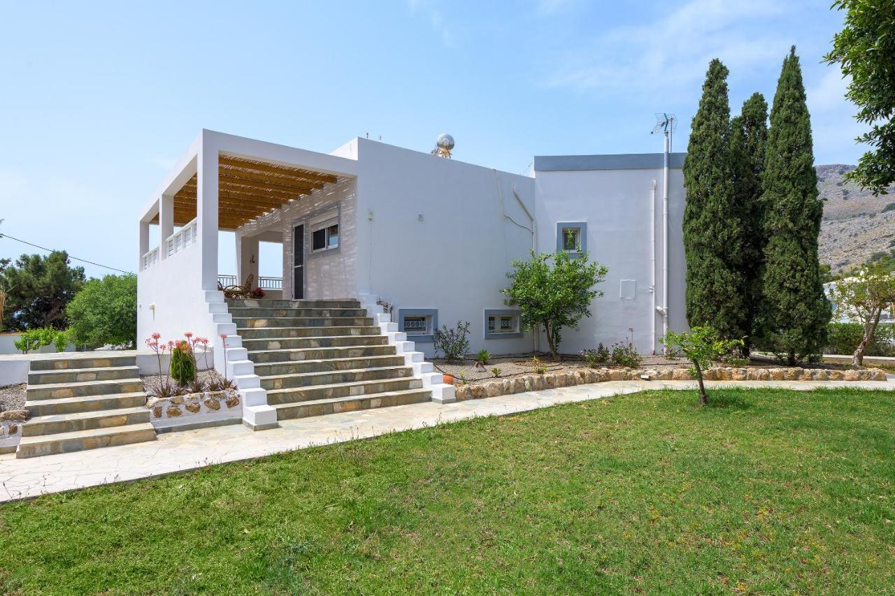 Villa Evelyn Pefki  Exterior photo